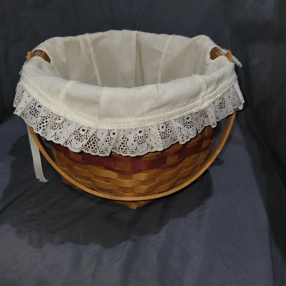 1997 Longaberger Christmas Collection Snowflake Basket Combo w/ Liner Protector